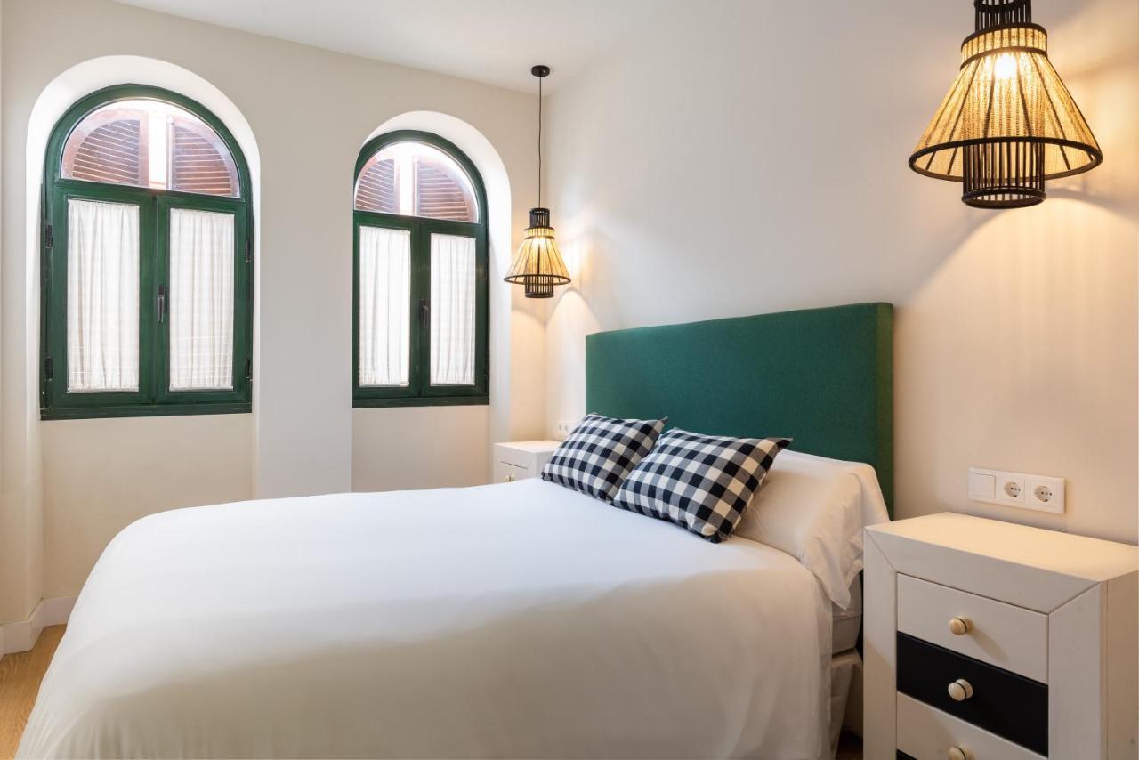 Alohamundi Arenal Appartement Sevilla Buitenkant foto