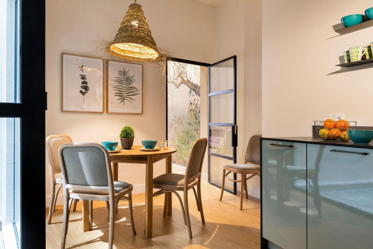 Alohamundi Arenal Appartement Sevilla Buitenkant foto