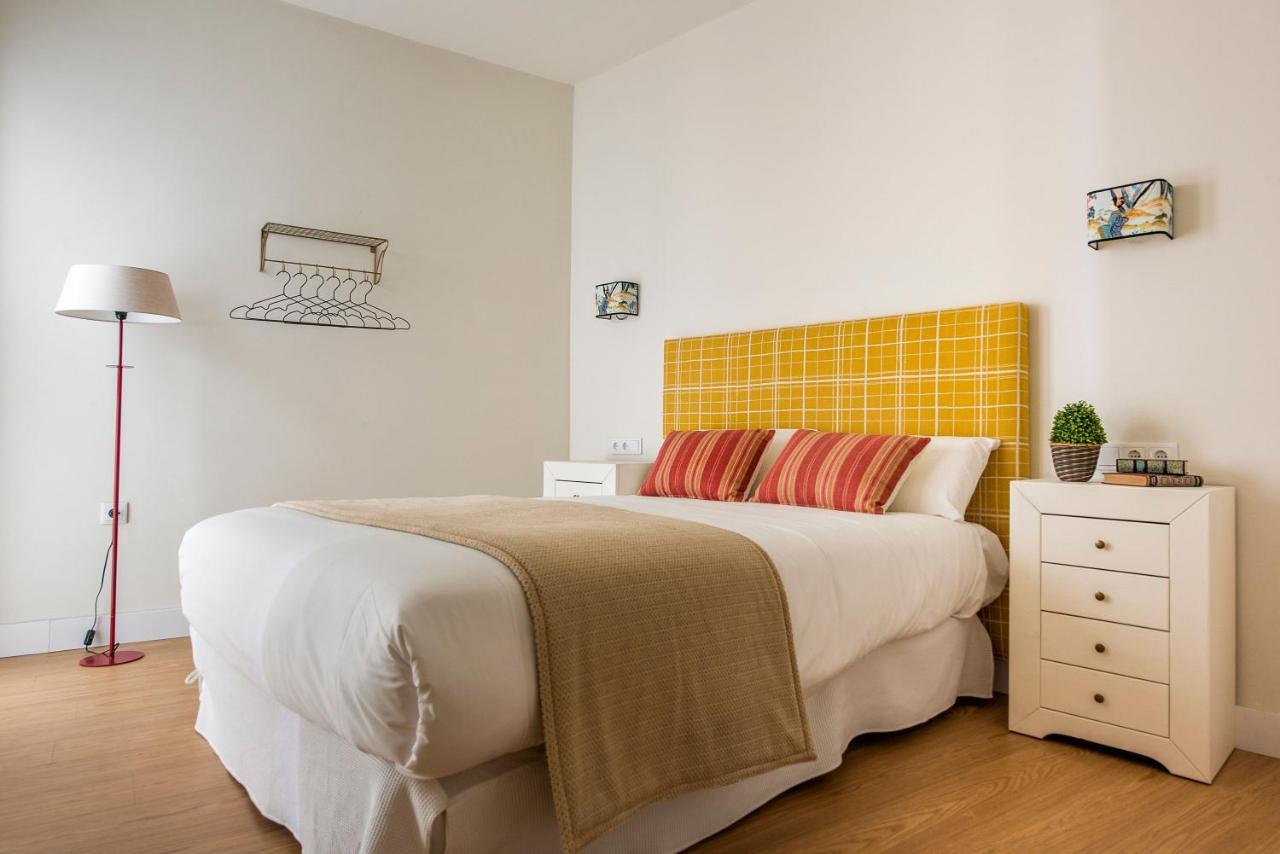 Alohamundi Arenal Appartement Sevilla Buitenkant foto