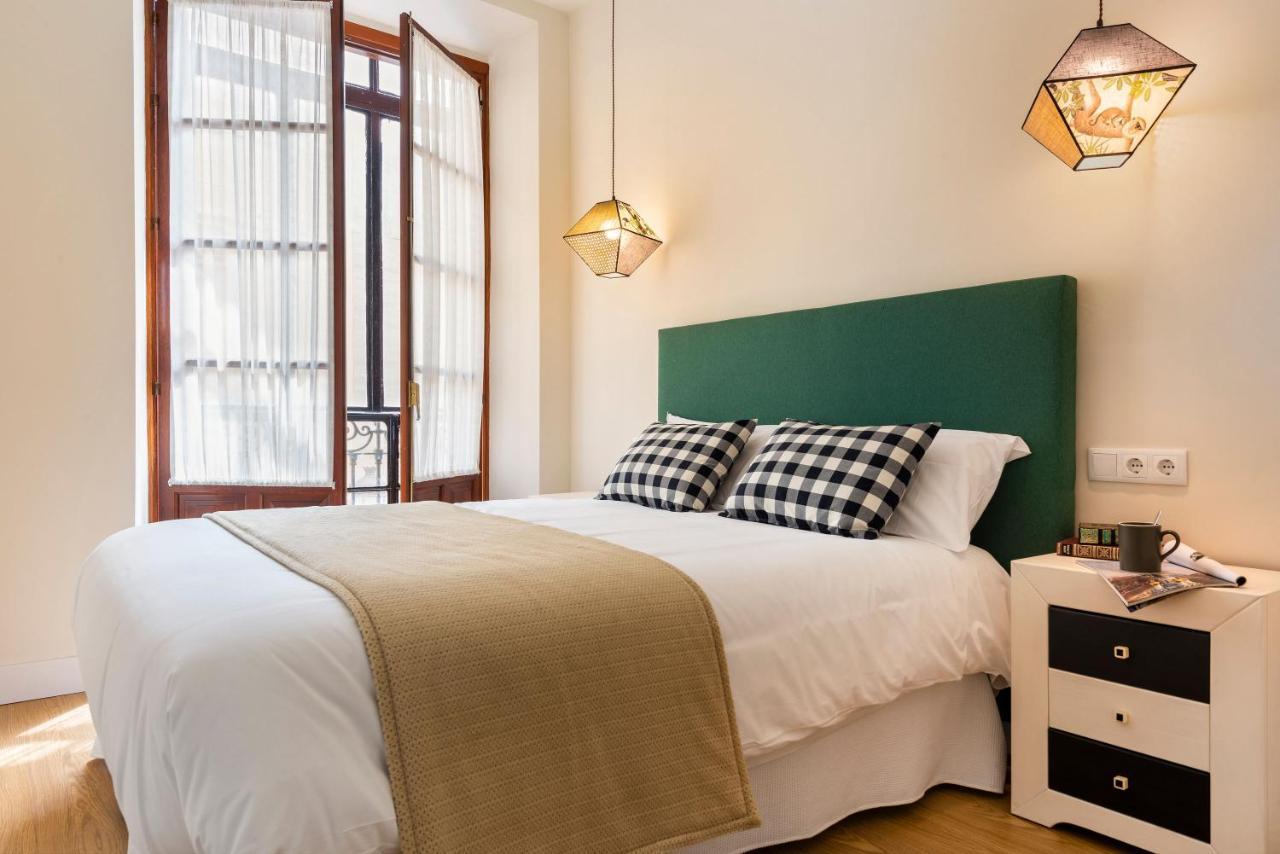 Alohamundi Arenal Appartement Sevilla Buitenkant foto