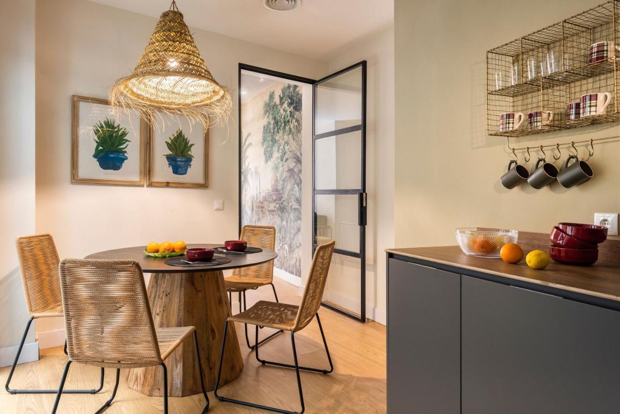 Alohamundi Arenal Appartement Sevilla Buitenkant foto